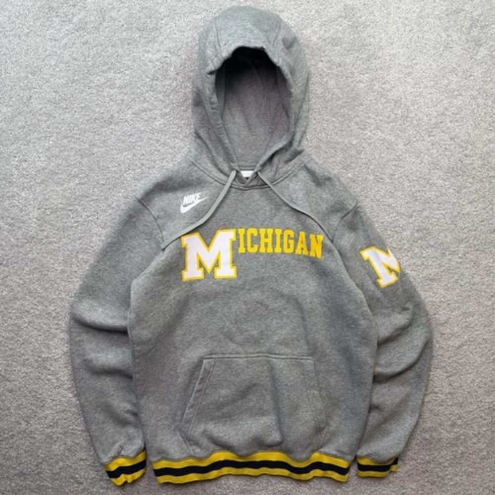 Nike Michigan Wolverines Mens M Gray Pullover Hoodie Big M NCAA College